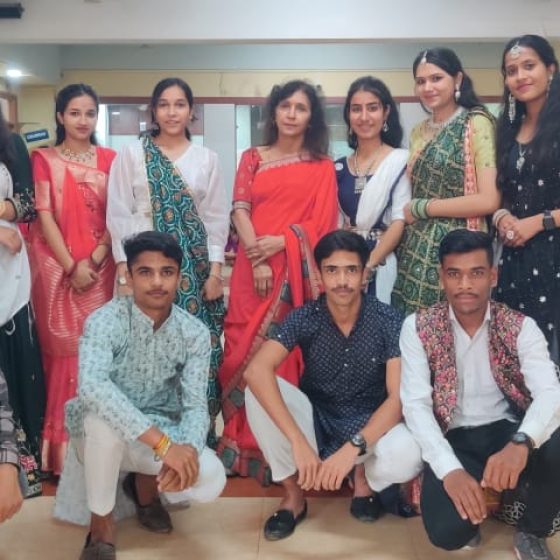 66d6a732-06f2-4d2d-b46a-f5a91cd7cd7e